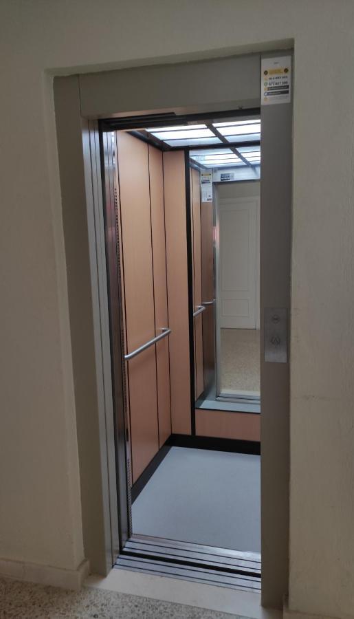 Caprichos Apartamento Jerez de la Frontera Exterior foto